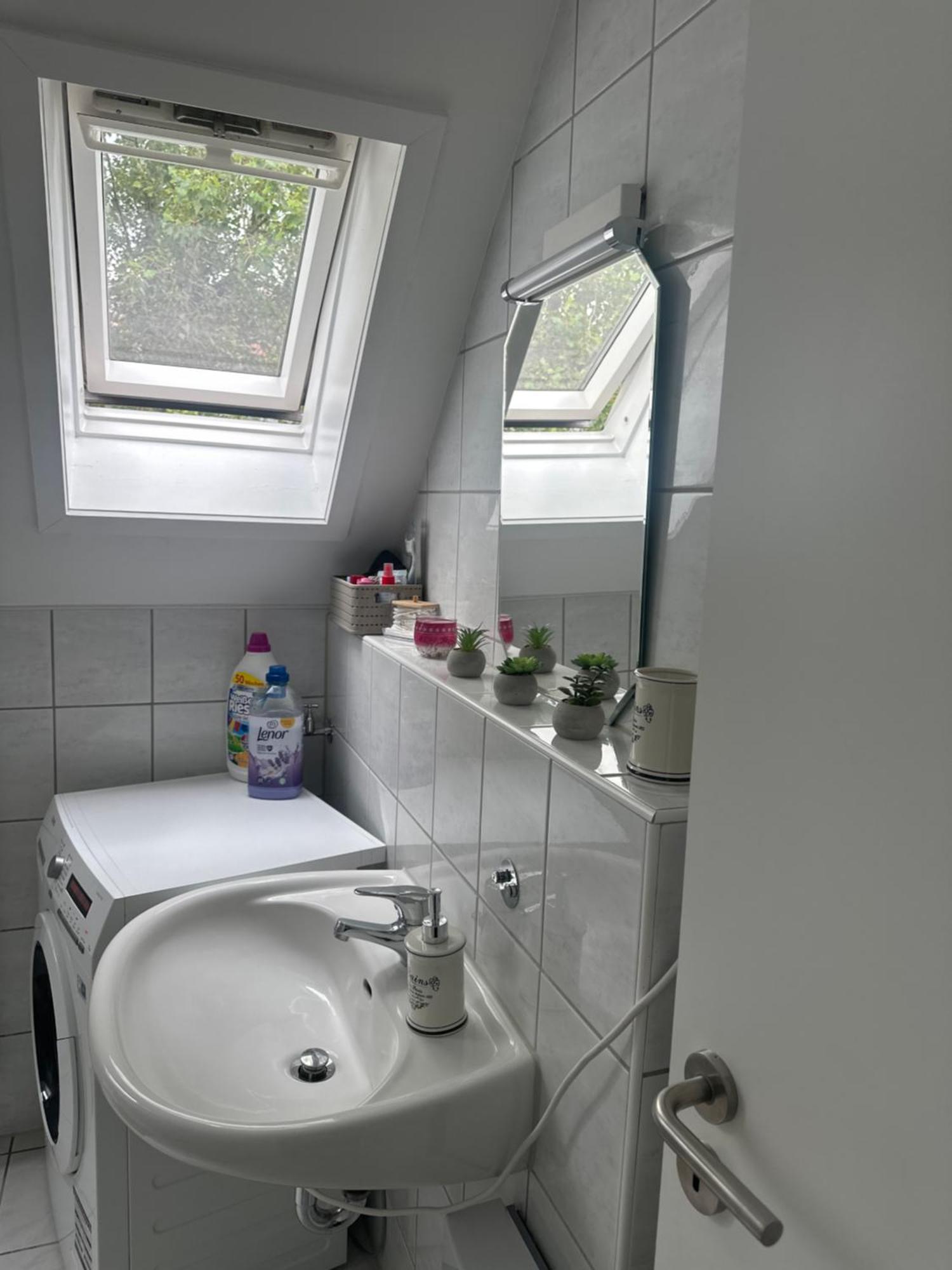 Room Deluxe Meerbusch Exteriör bild